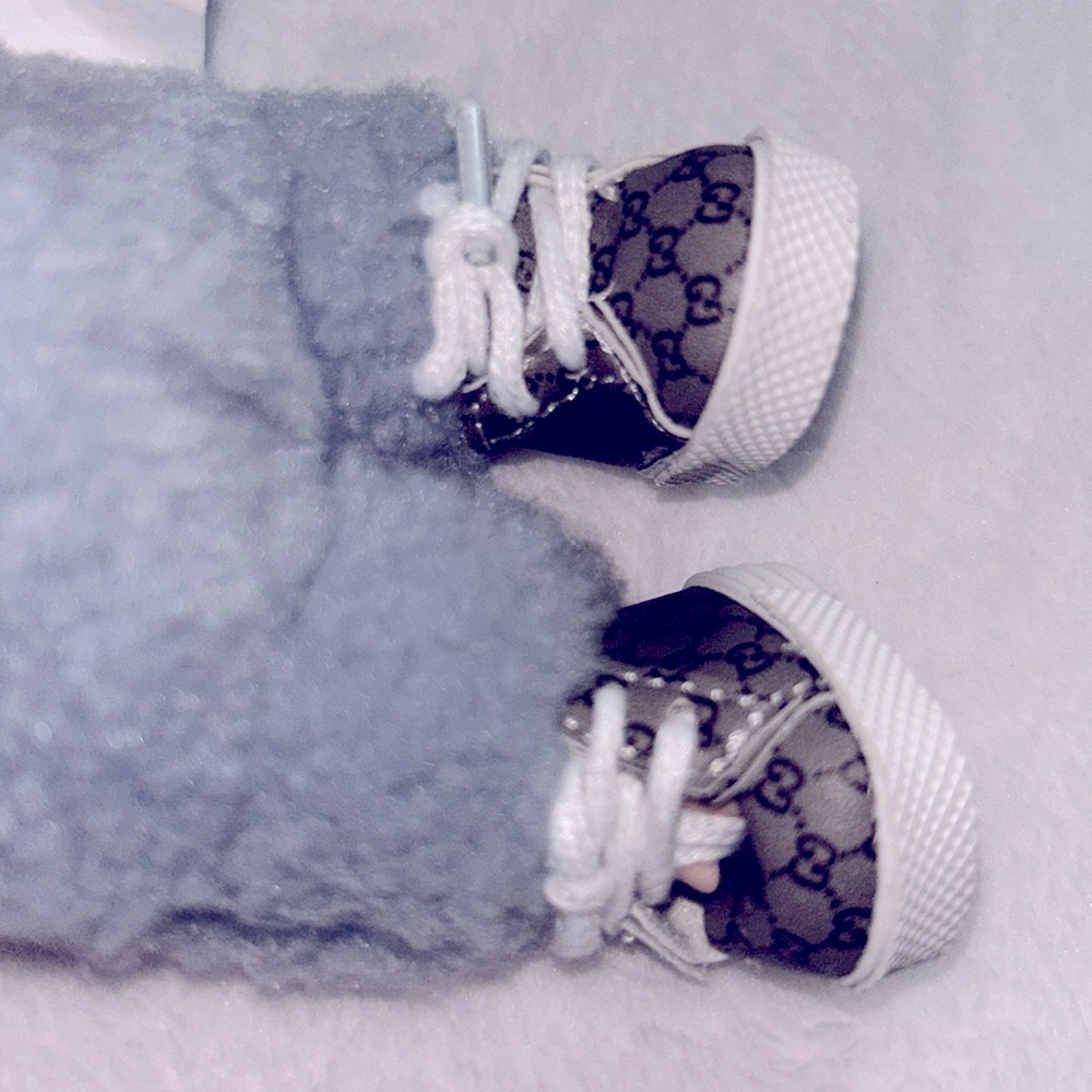 Labubu “Fashion” Shoes - Picture 5 of 6
